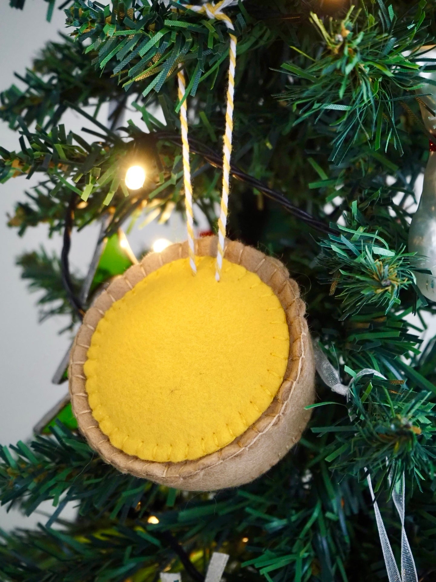 Egg tart ornament